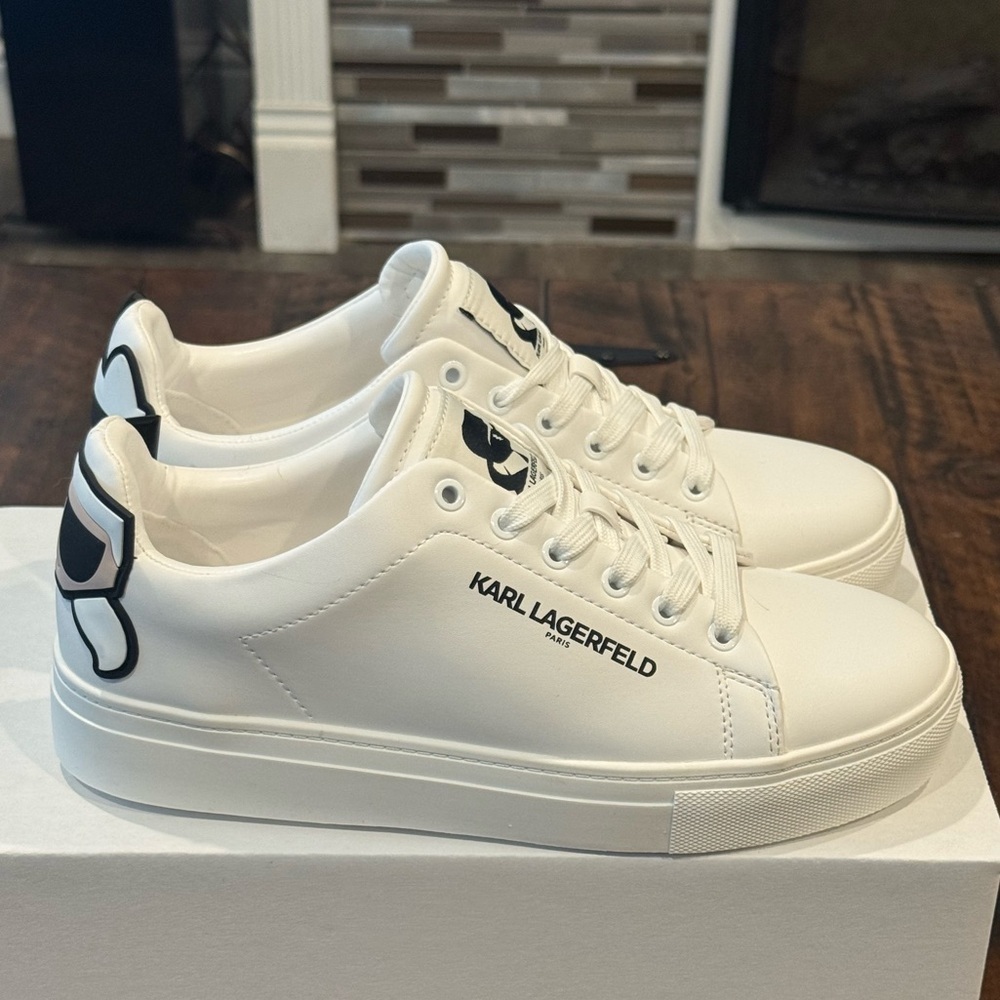 Karl Lagerfeld Paris Canta Sneaker (NWOT)